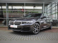 BMW 5-serie - 530e M-Sport Sedan, Adaptieve Cruise, Trekhaak, Achteruitrijcame