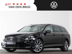 Volkswagen Passat Variant - GTE 1.4 TSI 218 PK PHEV DSG Highline | LED Matrix IQ | Panoramadak | DCC | 360 Camera | Le