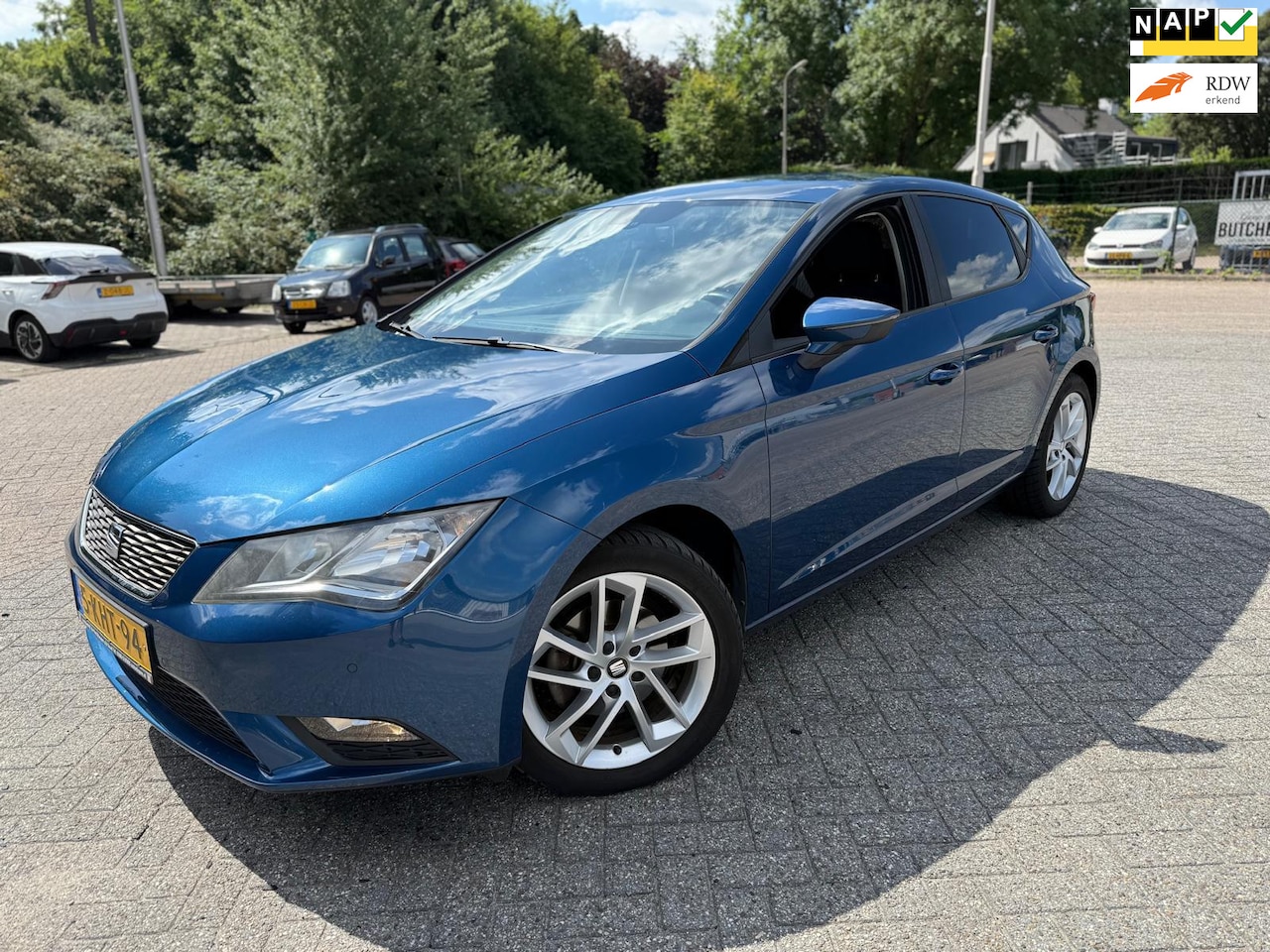 SEAT Leon - 1.2 TSI Style / AUTOMAAT / NAP / MULTIEMEDIA-NAVI - AutoWereld.nl