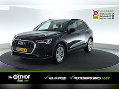 Audi Q3 - 40 TFSI quattro Pro Line | TREKHAAK | STOELVERW. |