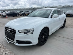 Audi A5 Sportback - 2012 * 1.8 TFSI Pro Line * CRUISE CONTROL * CLIMA * STOELVERWARMING