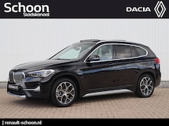 BMW X1 - xDrive25e Executive | Panoramadak | Elek. Stoelen | Navigatie | Stoelverwarming | M Sport