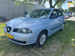 SEAT Ibiza - 1.4-16V Stella met trekhaak - 5 deurs