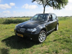 BMW X3 - 2.5si Executive