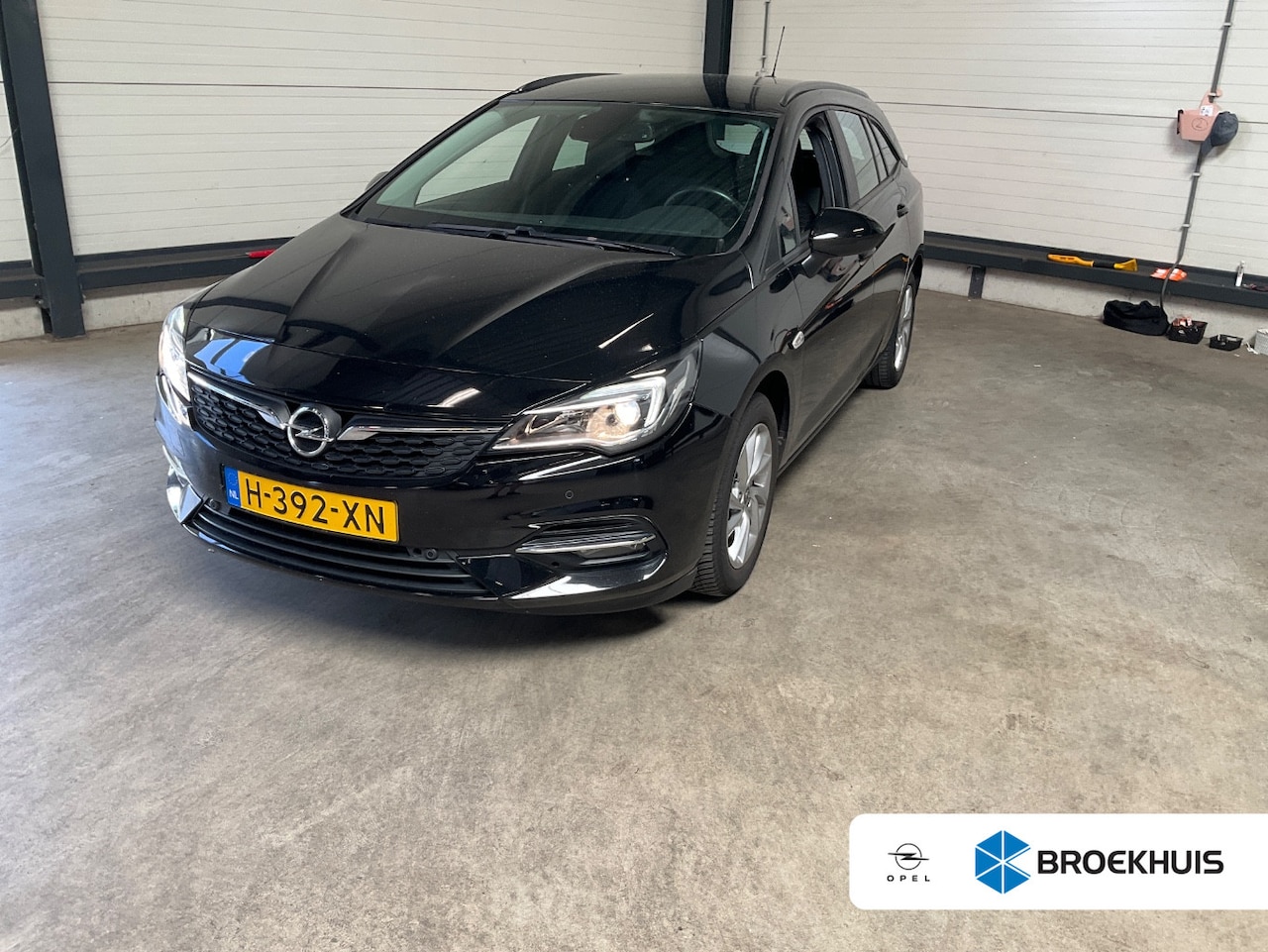 Opel Astra Sports Tourer - 1.2 Edition 1.2 Edition - AutoWereld.nl