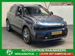 Lynk & Co 01 - 1.5 ZWARTE HEMEL, 6, 6kW 60 STUKS OP VOORRAAD VOL OPTIES 360 CAMERA ADAPTIVE CRUISE CONTRO
