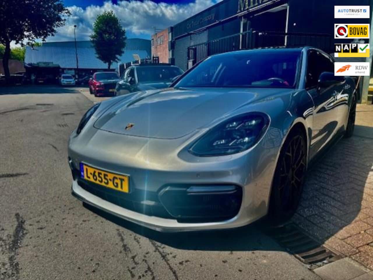 Porsche Panamera Sport Turismo - 4.0 GTS/Pano/Navi/Camera/Alacantra Vol opties - AutoWereld.nl