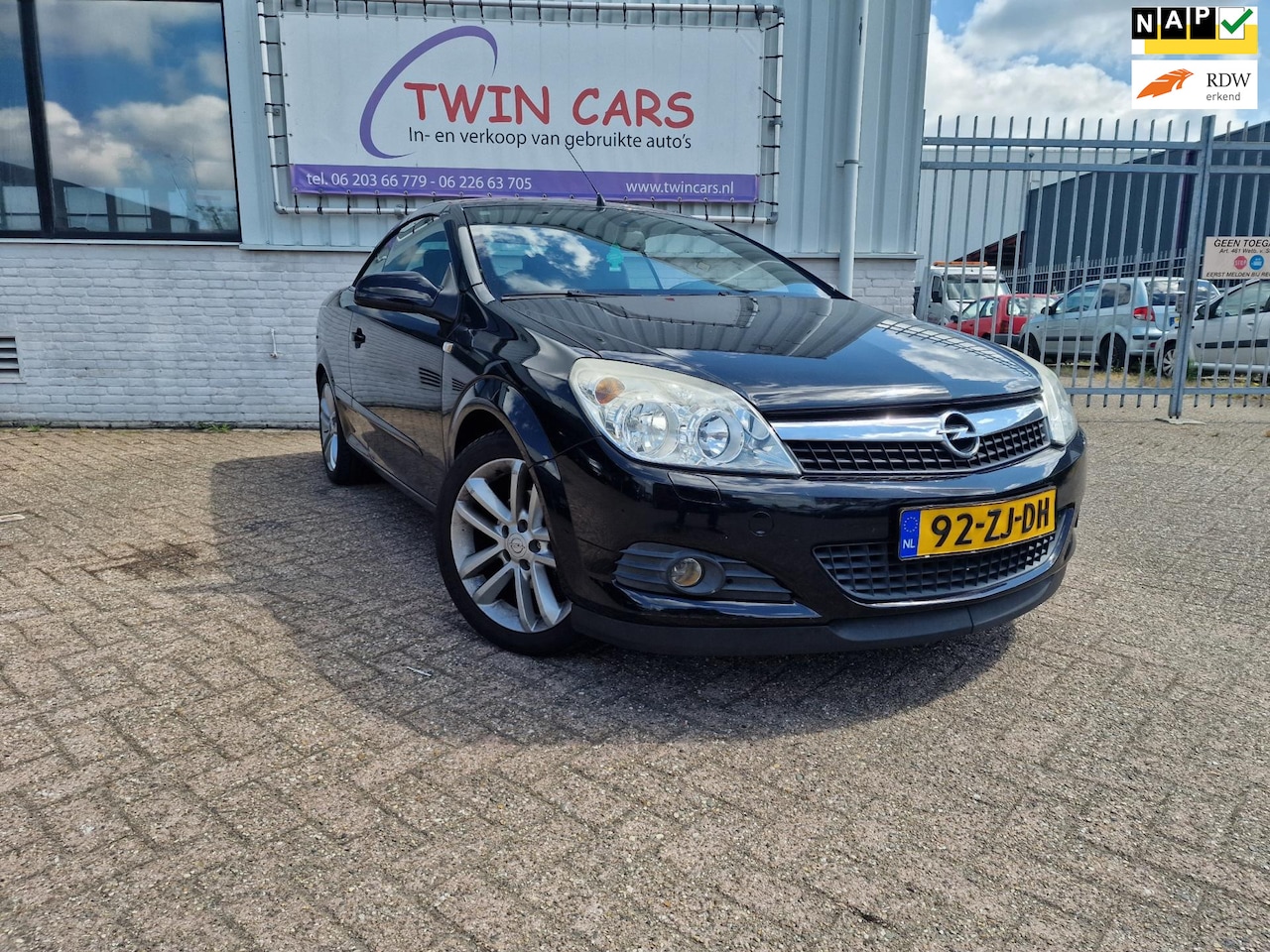 Opel Astra TwinTop - 1.8 Enjoy DAK WERKT NIET - AutoWereld.nl