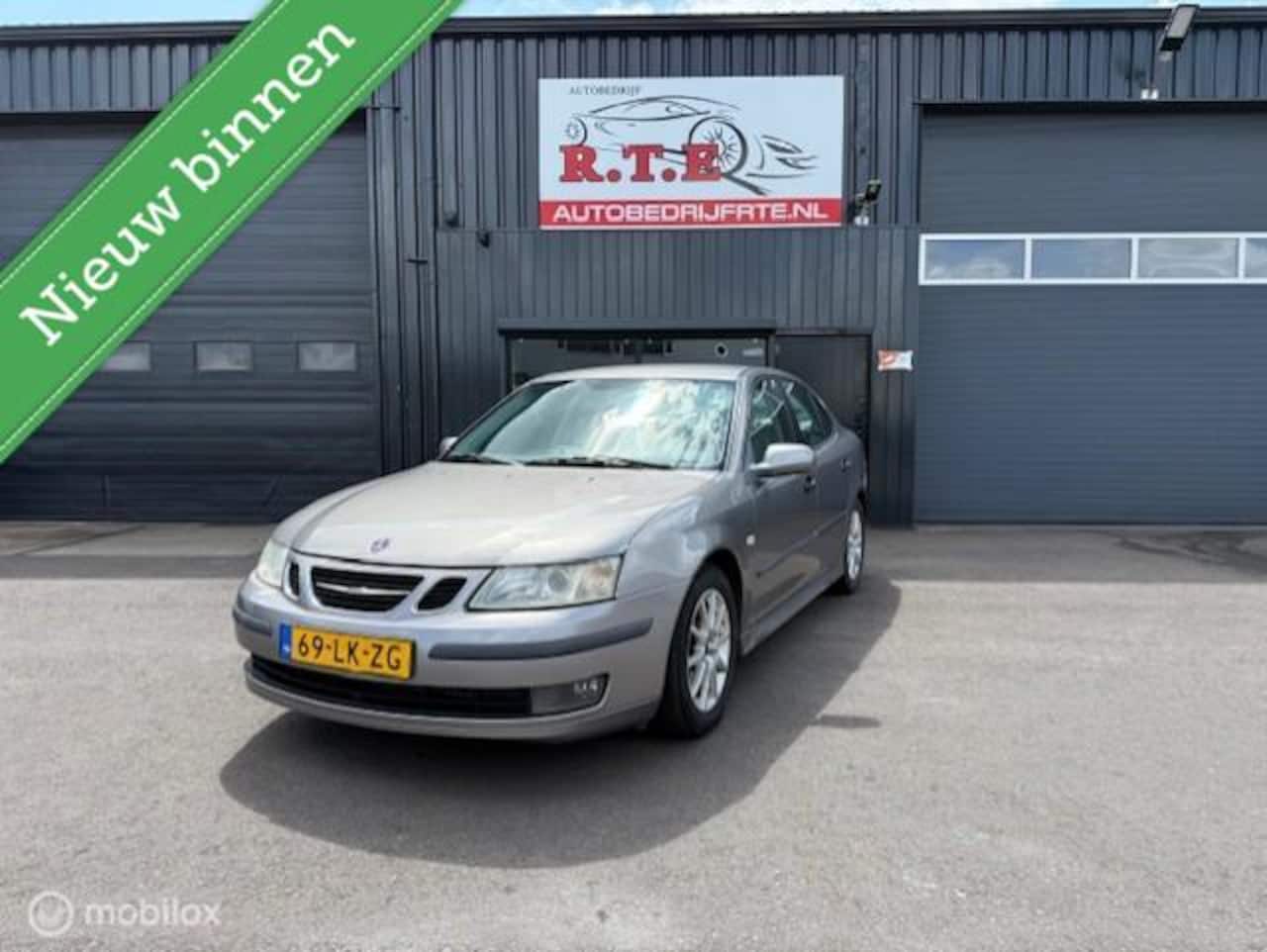 Saab 9-3 Sport Sedan - 2.0 T Vector 2.0t Vector - AutoWereld.nl