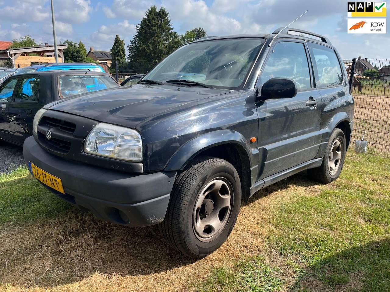 Suzuki Grand Vitara - 2 x Grand Vitara 4x4 |GOED LEZEN EXPORT| - AutoWereld.nl