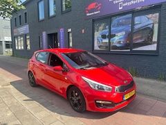 Kia Cee'd - 1.4 ComfortLine 71.144 km beurt gehad