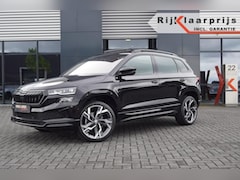 Skoda Karoq - 1.5 TSI DSG Sportline/ Panodak/ Navi/19 LM /Camera/Trekhaak wegk