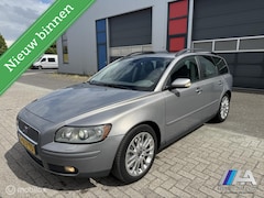 Volvo V50 - 2.5 T5 Summum Automaat 2004 - Leder/Dak/Trekhaak/Xenon