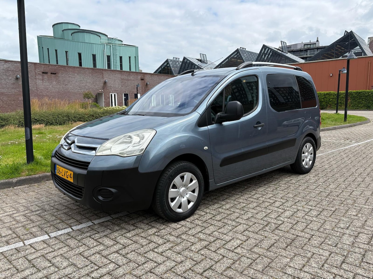 Citroën Berlingo - 1.6-16V Cinqspace lichte schade - AutoWereld.nl
