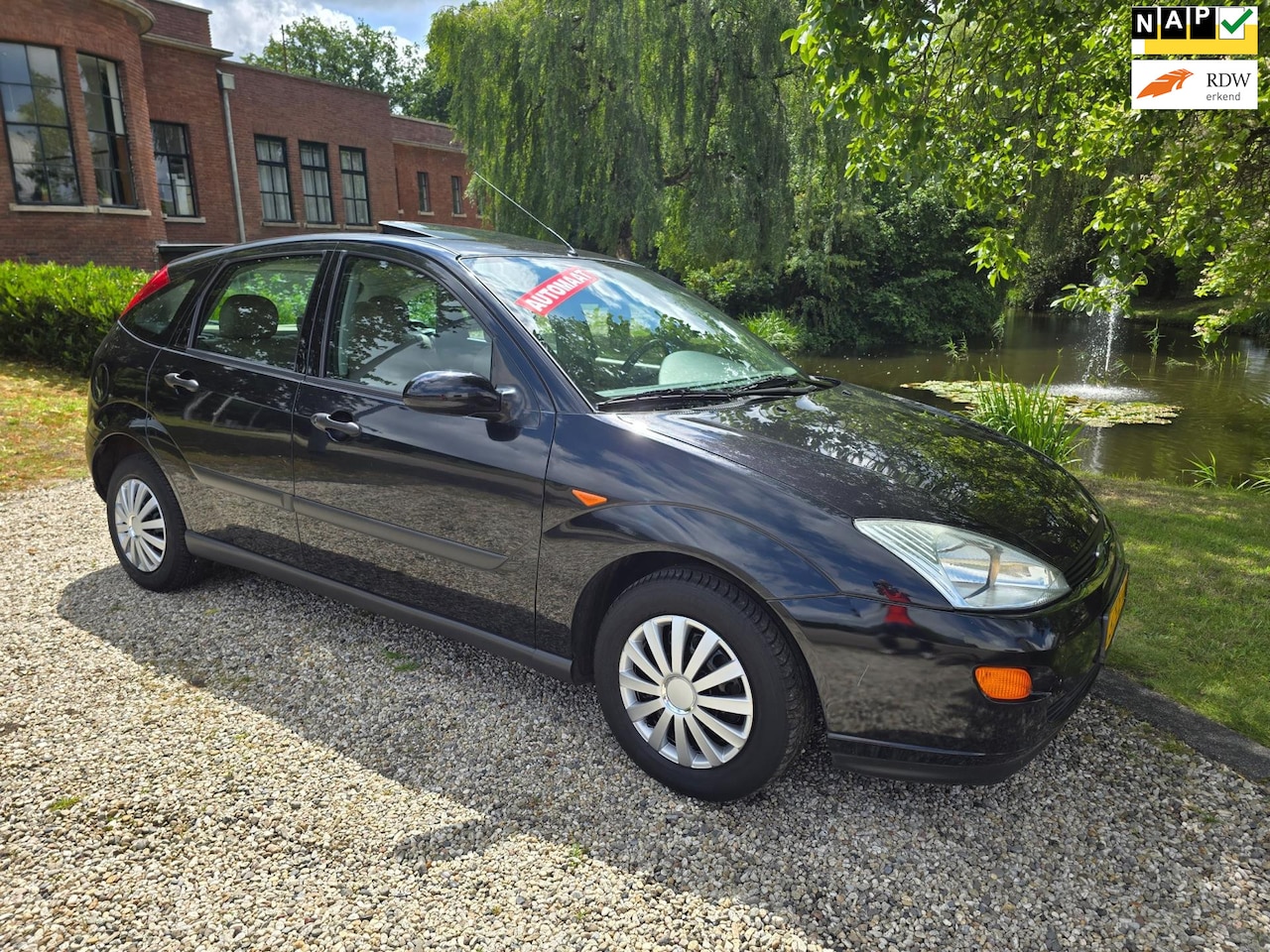 Ford Focus - 1.6-16V AUTOMAAT 5-deurs - AutoWereld.nl