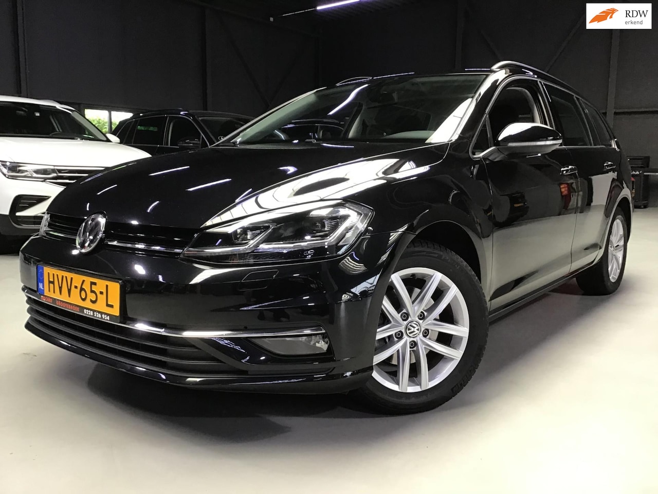 Volkswagen Golf - 2.0 TDI Highline I 1e Eigen I Dealer Onderh. I New Distributie + Remmen + Kln Brt + Apk I - AutoWereld.nl
