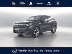 Volkswagen Tiguan - 1.5 eHybrid 204pk Life Edition / 360 Camera / Stoel+Stuurverwarming / Sfeerverlichting