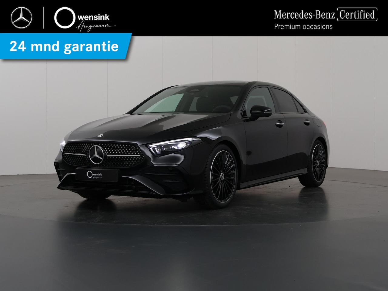 Mercedes-Benz A-klasse - Limousine 180 Star Edition AMG Line | Panoramadak | Night pakket | Camera | Winterpakket - AutoWereld.nl