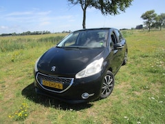 Peugeot 208 - 1.2 VTi Blue Lease