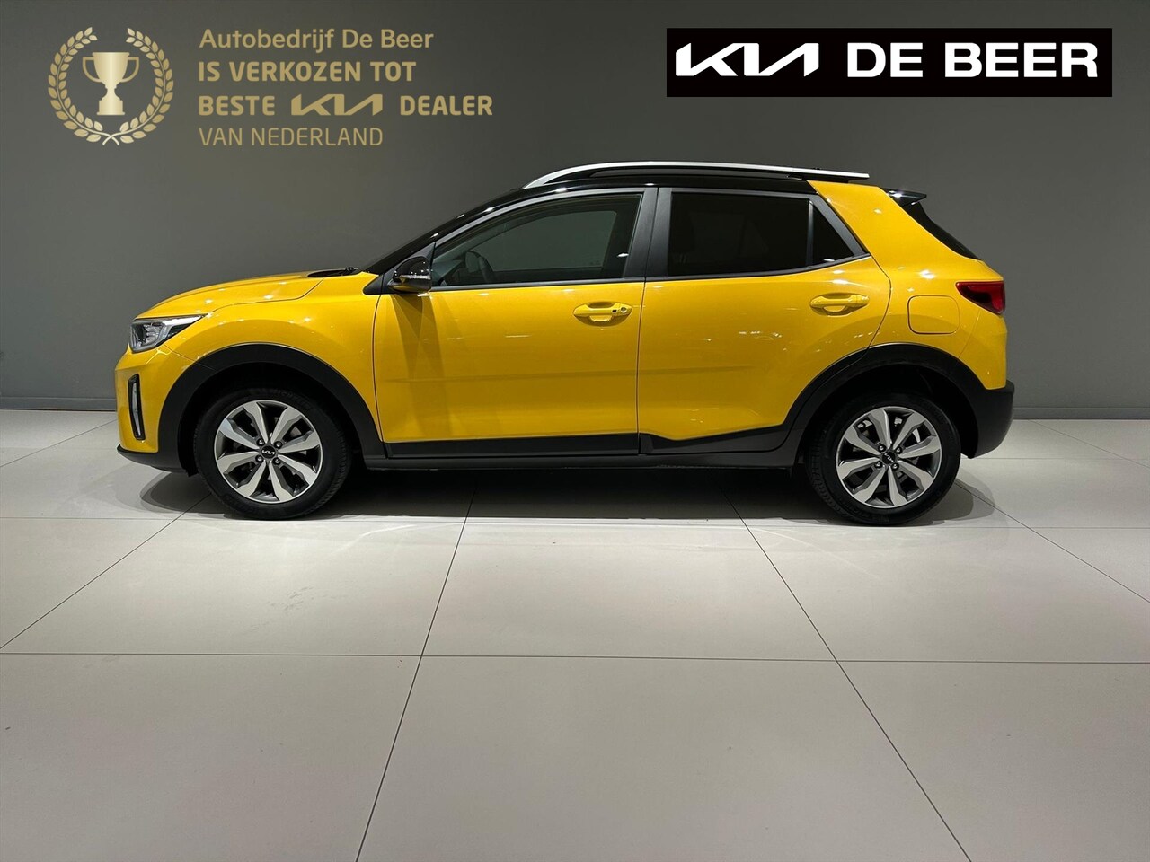 Kia Stonic - 1.0 T-GDi 100pk DynamicPlusLine Two Tone - AutoWereld.nl