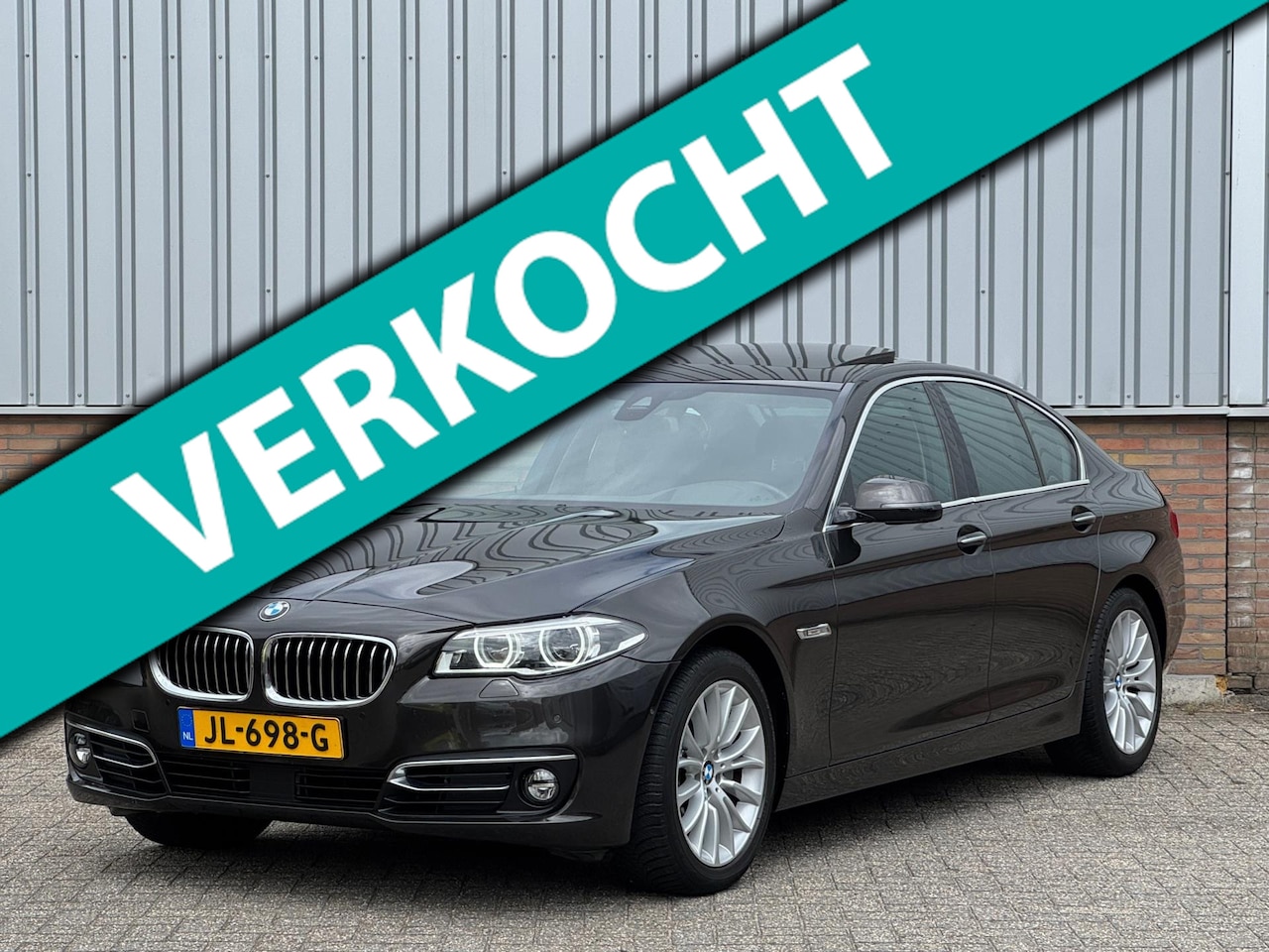 BMW 5-serie - 528xi Luxury Edition Open Dak/ HUD/ Softclose/ 1ste Eigenaar - AutoWereld.nl