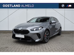 BMW 1-serie - 120 High Executive M Sport Automaat / Panoramadak / Adaptieve LED / Sportstoelen / Parking
