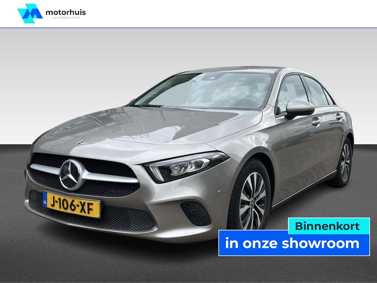 Mercedes-Benz A-klasse - Limousine A180 136PK AUTOMAAT BUSINESS SOLUTION NAVI PDC TEL LED NAP - AutoWereld.nl