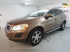 Volvo XC60 - 2.4 D5 AWD Summum /LEDER / NAP /NAVI / €7650 EXPORT PRIJS