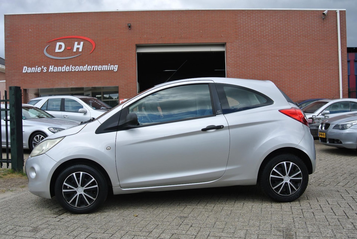 Ford Ka - 1.2 Trend airco apk 11-07-2026 inruil mogelijk - AutoWereld.nl
