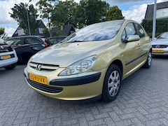 Peugeot 307 - 2.0-16V Navtech 5Drs, 136pk, Apk 4/9/25, Airco, Navi, Trekhaak