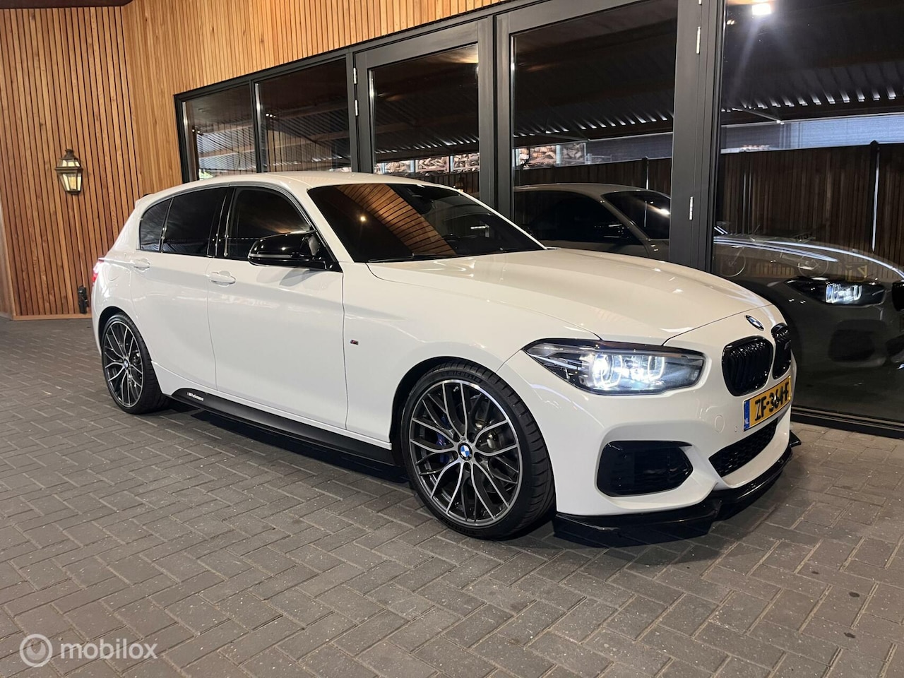 BMW 1-serie - M140i |LCI-2 | Sper Diff | Downpipe | Xhp - AutoWereld.nl