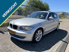 BMW 1-serie - 118i High Executive / Automaat / Dak / Leer