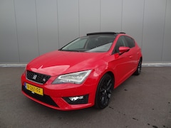 SEAT Leon - 1.8 TSI | FR | 180 PK | PANO | NAVI | STOELV |