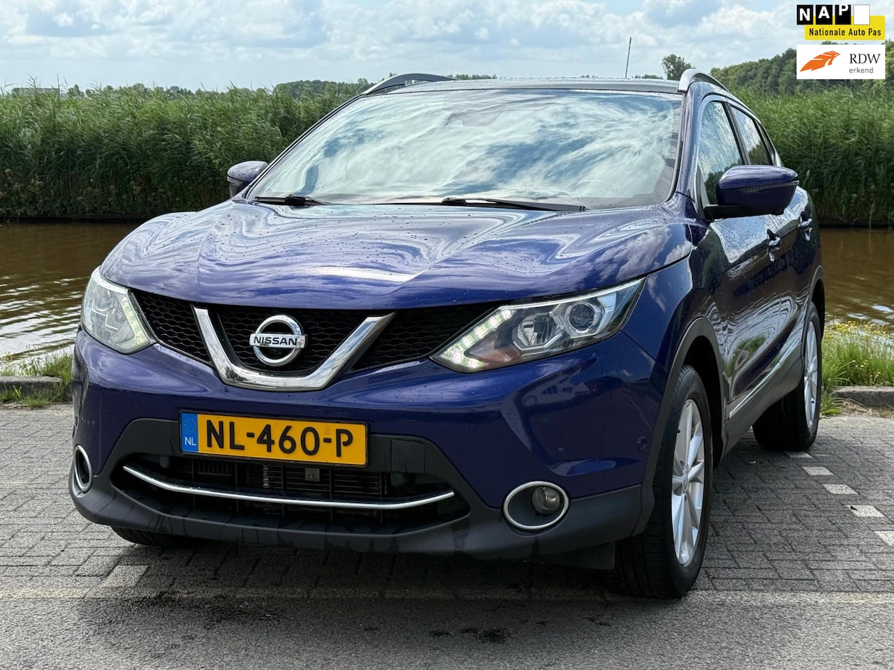 Nissan Qashqai - 1.2 Business Edition / panorama / leer / navi / clima - AutoWereld.nl