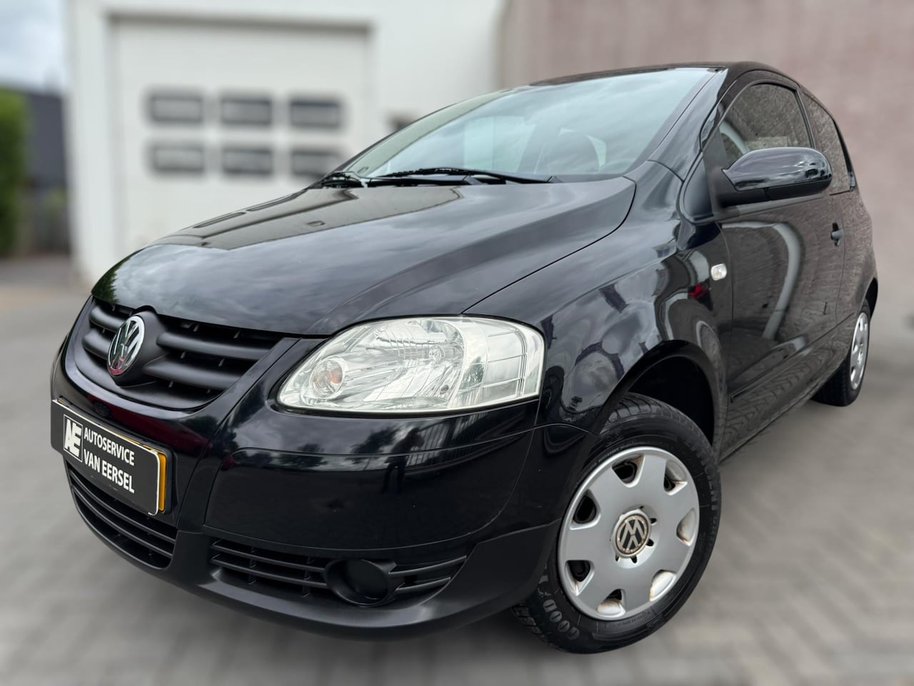 Volkswagen Fox - 1.2 Trendline 1E EIGENAAR - AutoWereld.nl