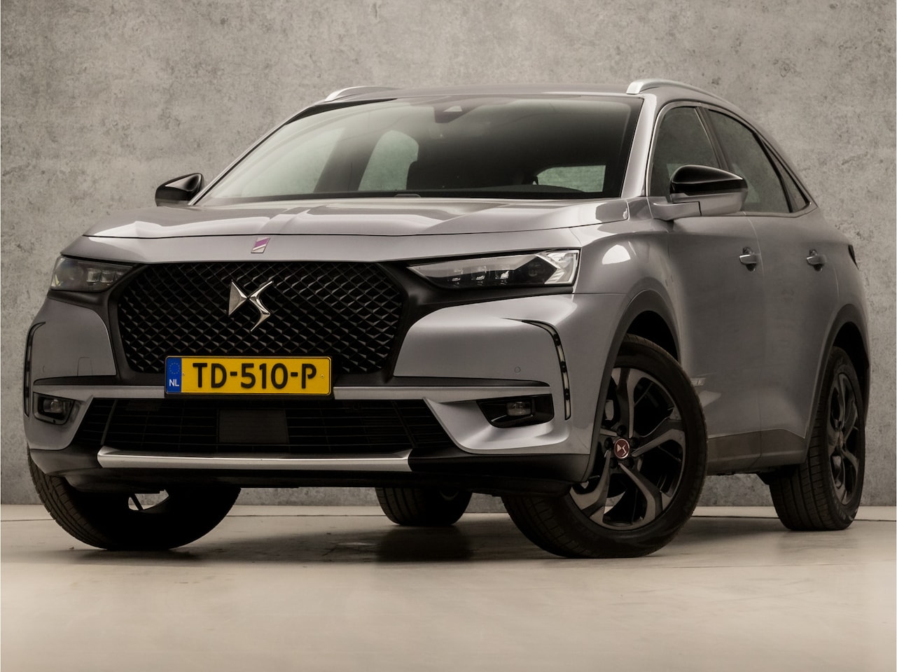 DS 7 Crossback - 1.6 PureTech Performance 225Pk Automaat (APPLE CARPLAY, GROOT NAVI, MEMORY SEATS, ALCANTAR - AutoWereld.nl