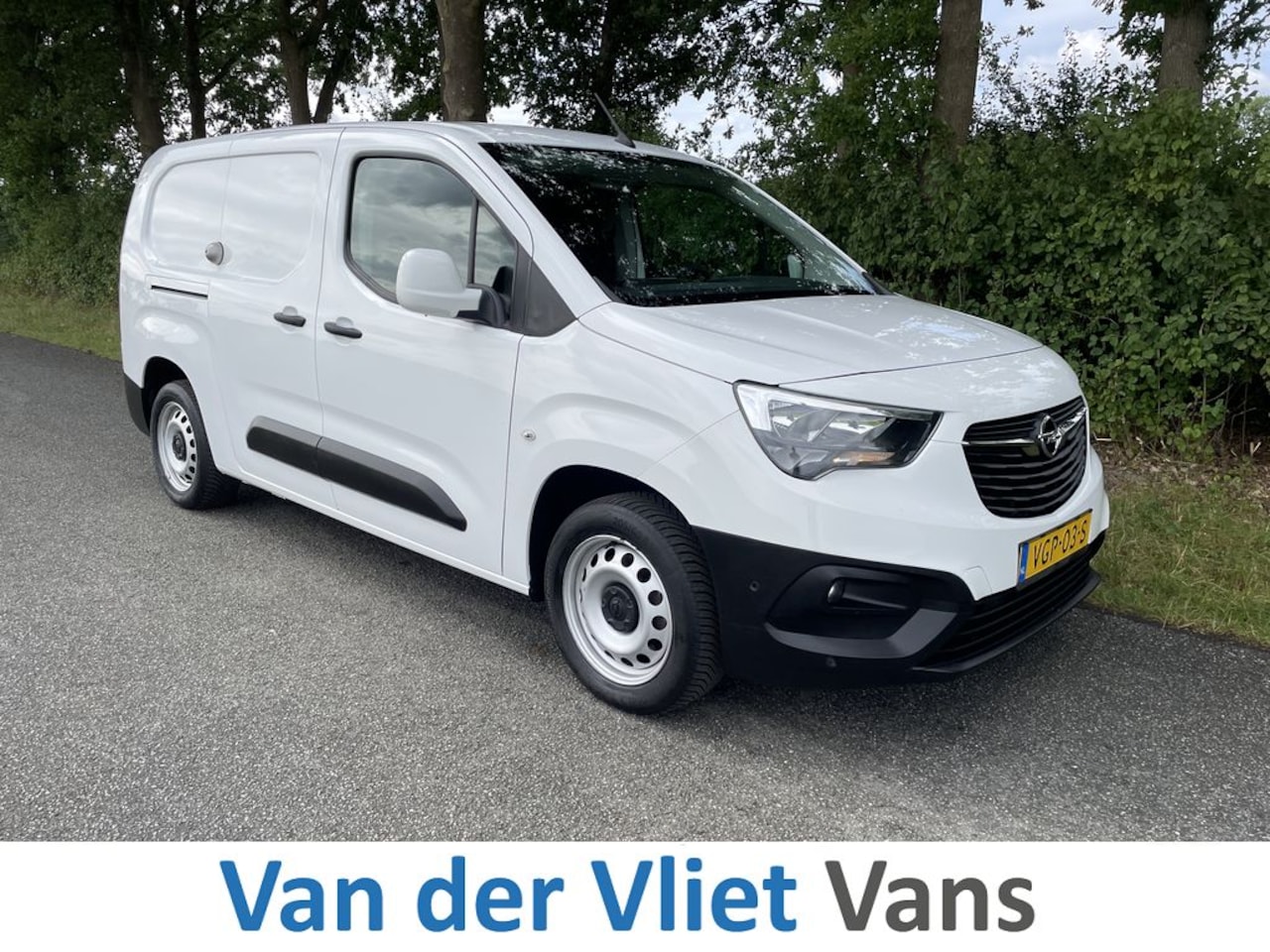 Opel Combo - 1.5 D E6 102pk L2 Edition BPM Vrij! Lease €210 p/m, Bedrijfsinrichting, 2x Schuifdeur, Air - AutoWereld.nl