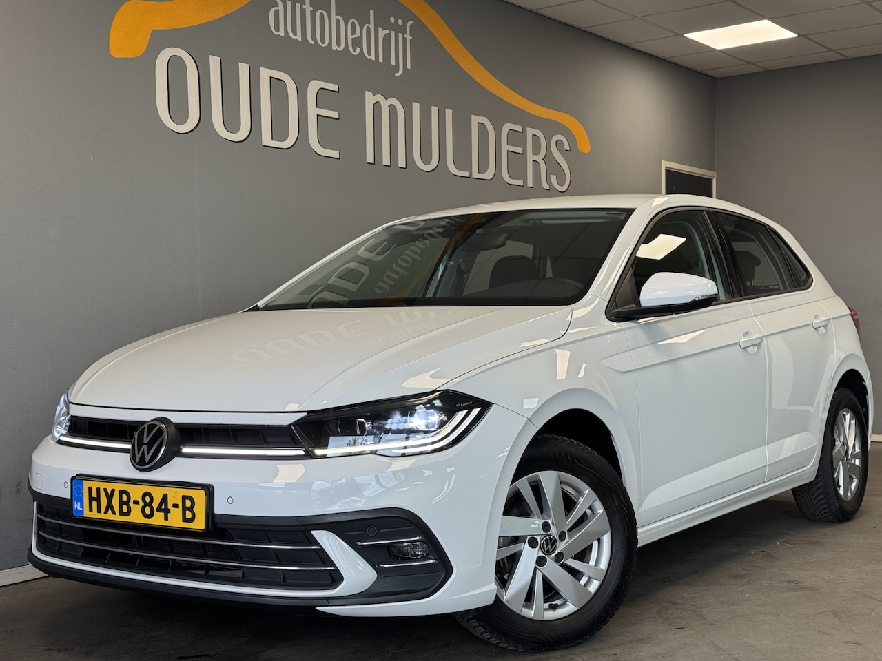 Volkswagen Polo - 1.0 TSI Life Stoelverwarming/Carplay/Parkeersensoren - AutoWereld.nl