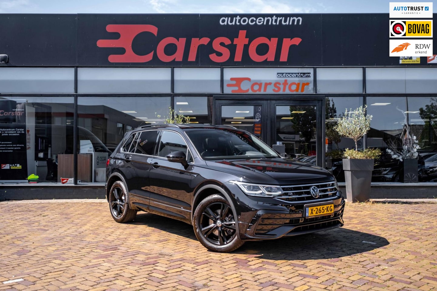 Volkswagen Tiguan - 1.4 TSI eHybrid R-Line Business+|Pano|Camera|19'' - AutoWereld.nl