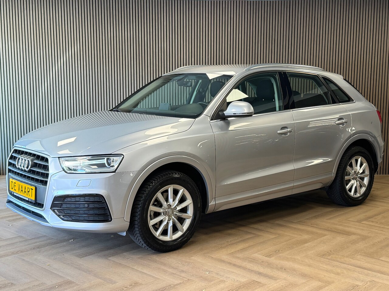 Audi Q3 - 1.4 TFSI CoD Sport CRUISE CONTROL AUTOMAAT AIRCO STOELVERWARMING DODEHOEKBEWAKING NAVI PAR - AutoWereld.nl