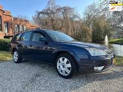 Ford Mondeo Wagon - 1.8-16V Champion