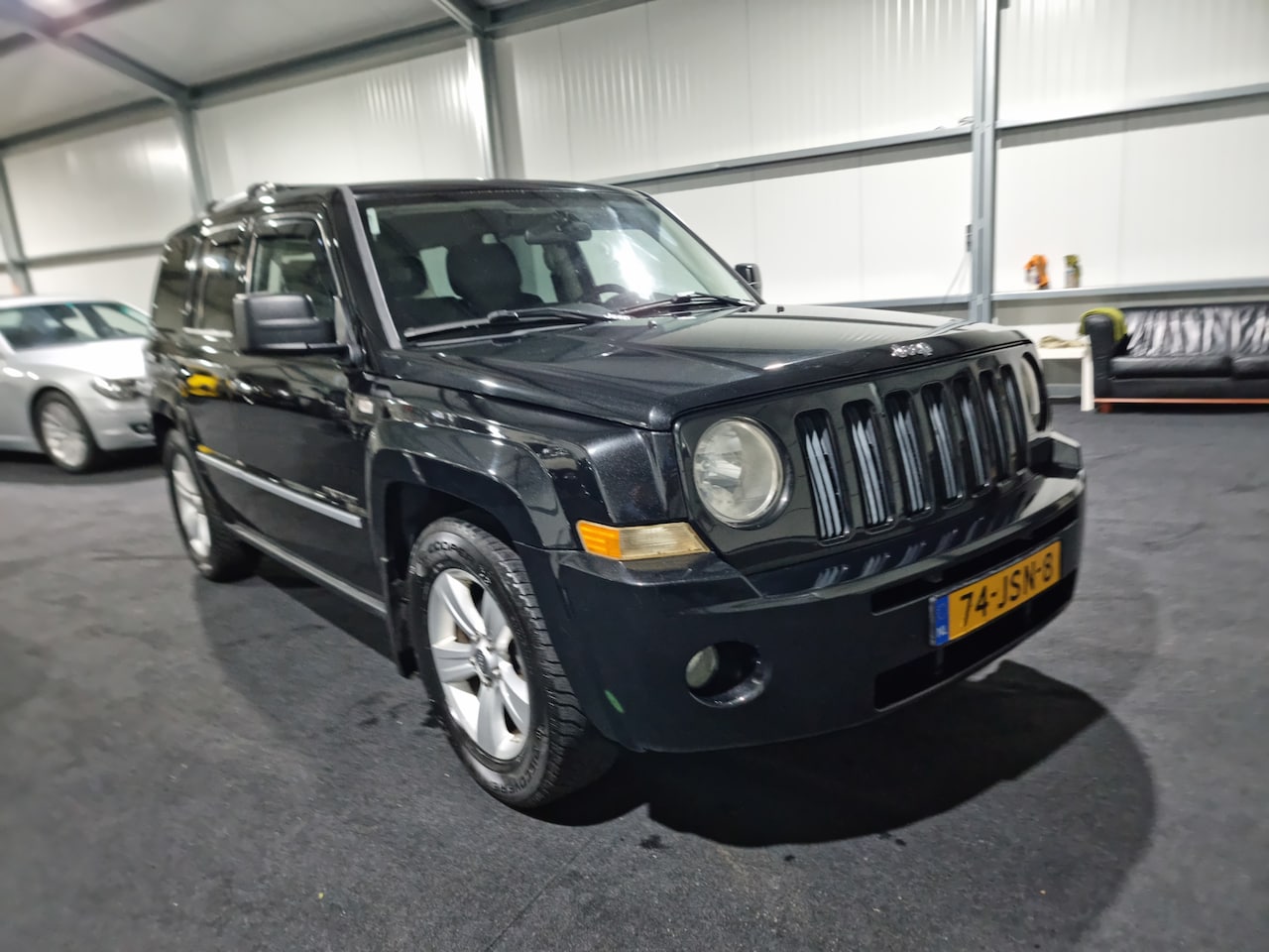 Jeep Patriot - 2.4 Limited Liberty Nieuw APK - AutoWereld.nl