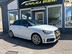 Audi A1 Sportback - 1.2 TFSI S-LINE / NAVI VOORB / PDC / BLEUTOOTH