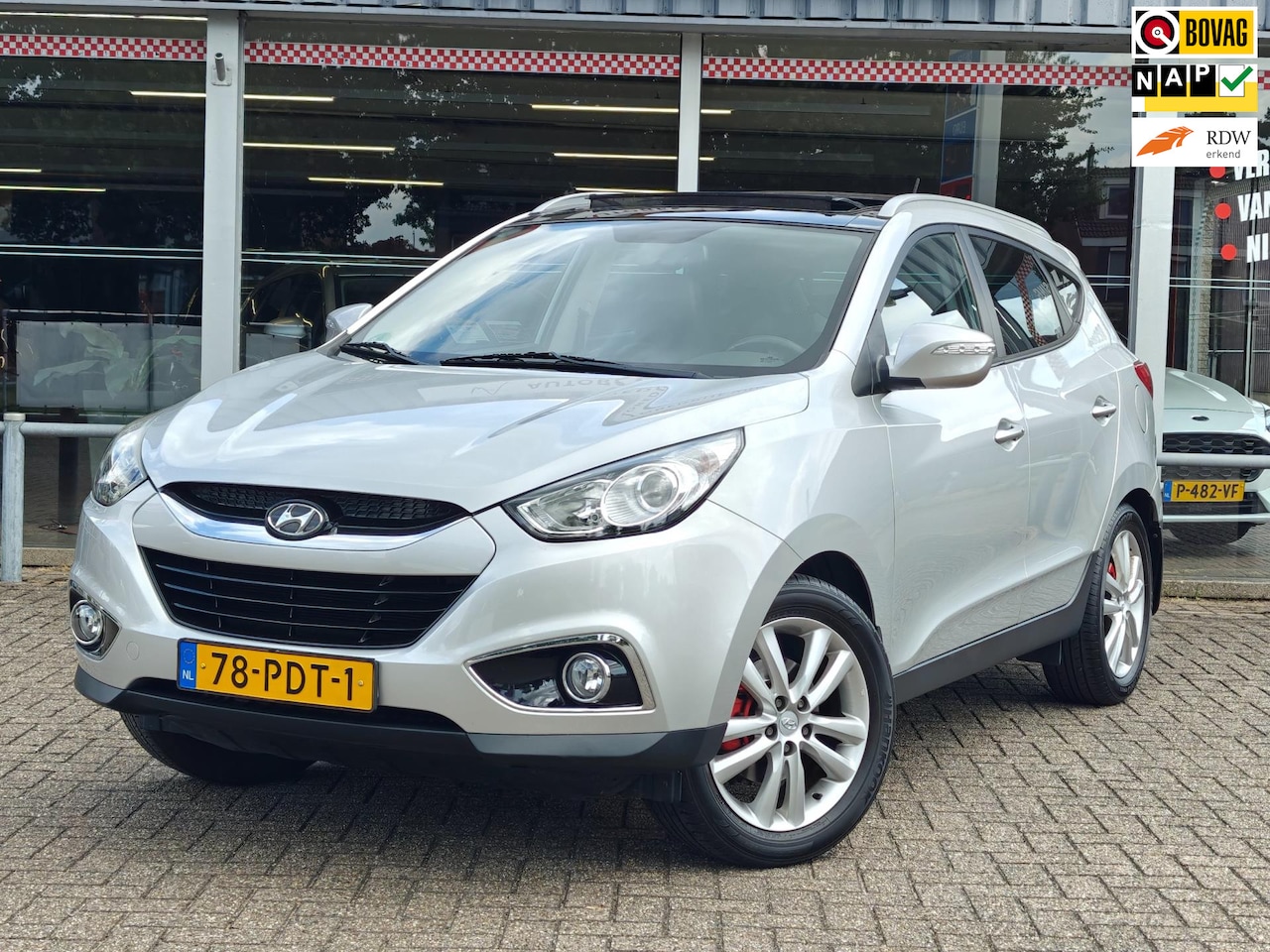 Hyundai ix35 - 2.0i i-Catcher | Trekhaak | Leren bekleding | Panorama dak | - AutoWereld.nl
