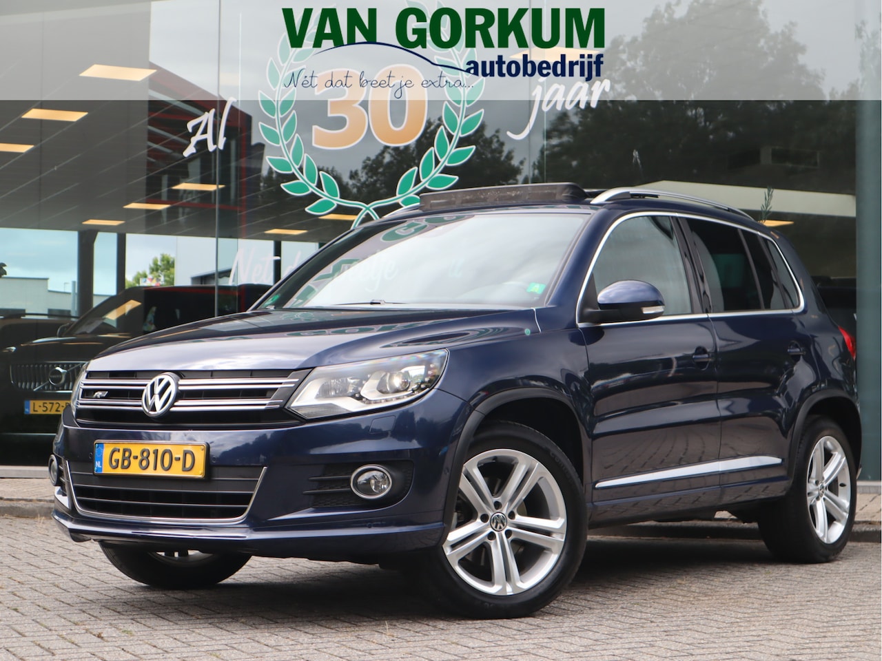 Volkswagen Tiguan - 1.4 TSI 161 PK R-Line Edition / Panoramadak - AutoWereld.nl