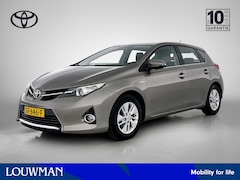 Toyota Auris - 1.8 Hybrid Dynamic Limited