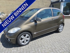 Mercedes-Benz A-klasse - 160 BlueEFFICIENCY Business Class Avantgarde ZEER NETJES
