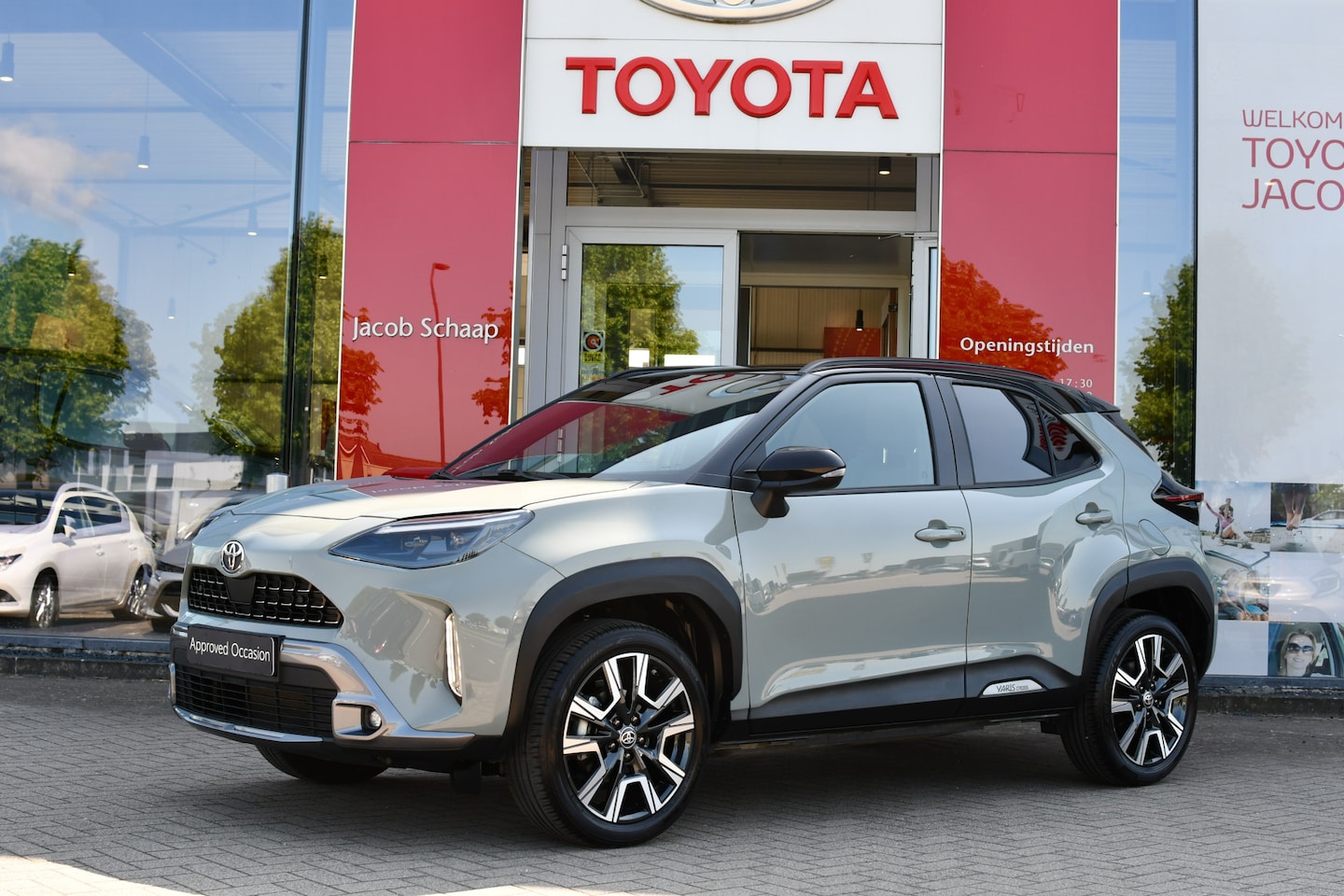 Toyota Yaris Cross - 1.5 Hybrid 130 AWD Launch Edition AWD Limited 130pk | Panoramadak | JBL | HUD | Dodehoekde - AutoWereld.nl