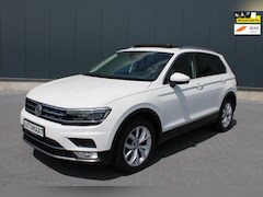Volkswagen Tiguan - 1.4 TSI ACT HIGHLINE Navigatie Cruise Controle 1e eigenaar