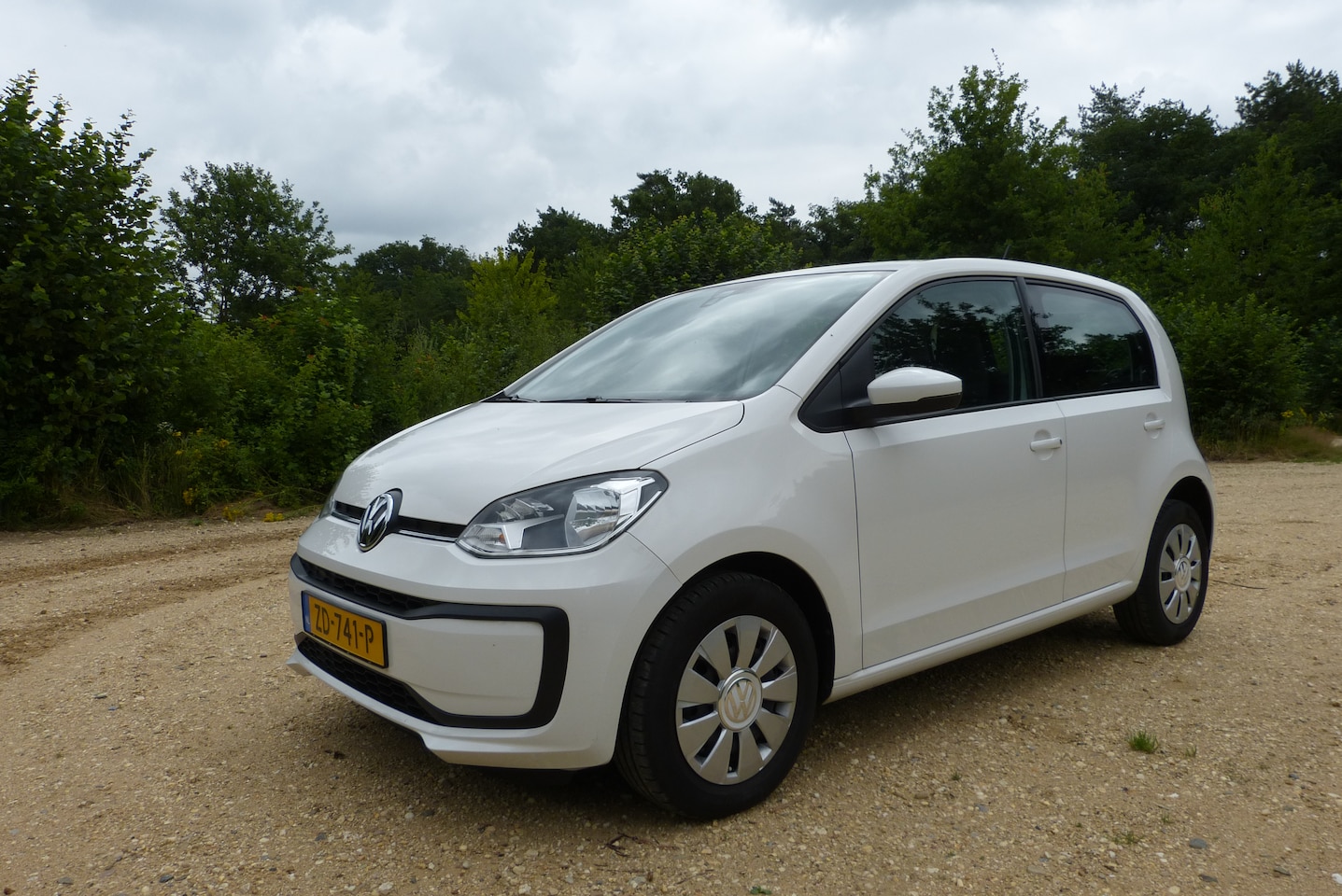 Volkswagen Up! - 1.0 BMT move up! trekhaak - AutoWereld.nl